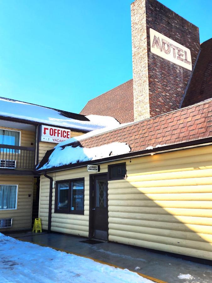 Grantsburg Inn Екстер'єр фото
